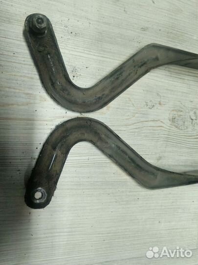 Петли капота Chevrolet Blazer S10