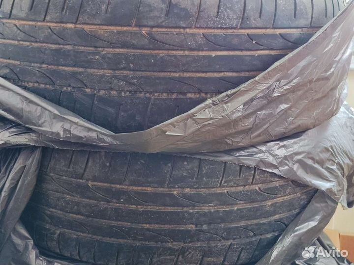 Bridgestone Dueler H/P Sport 215/65 R16 98H