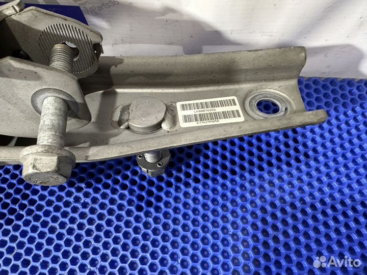 Задняя рейка bmw F10, F07 Актуатор HSR