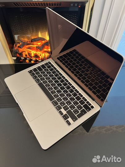 Apple MacBook Air 13 2021 M1 16Gb 512 Гб SSd