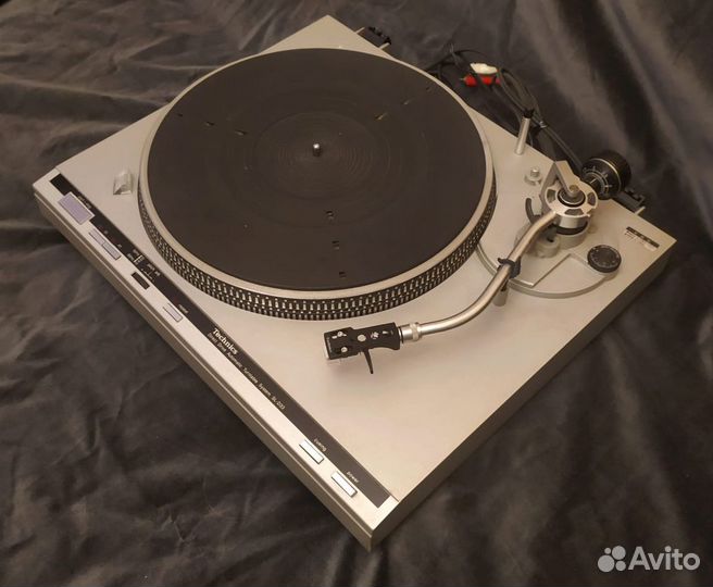 Проигрыватель винила Technics sl-d33