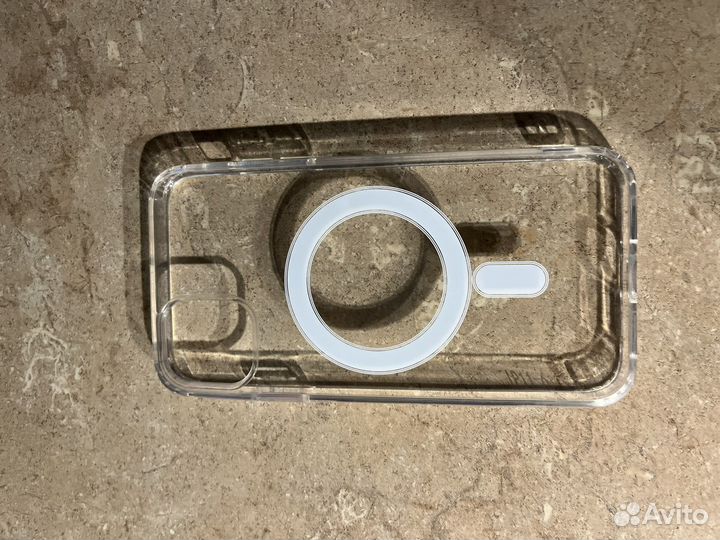 Чехол на iPhone 11