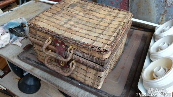 Корзина плетеная чемоданчиком
