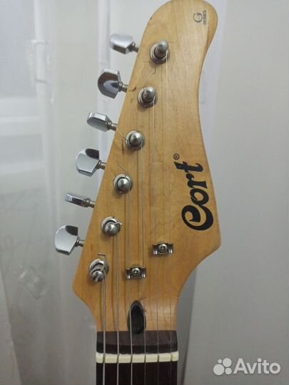 Электро гитара Cort G 110