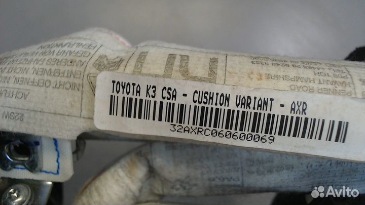 Подушка безопасности боковая Toyota Avensis 2, 200