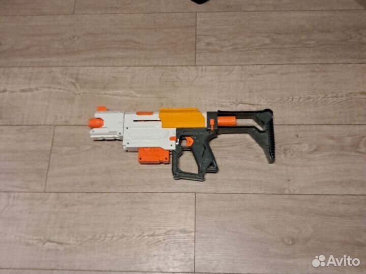 Автомат Nerf