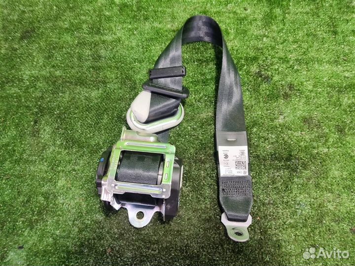 Ремень безопасности задний правый volkswagen Cadd