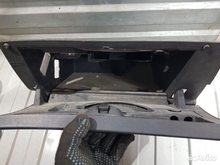 Бардачок Peugeot 408 4D EP6 2012