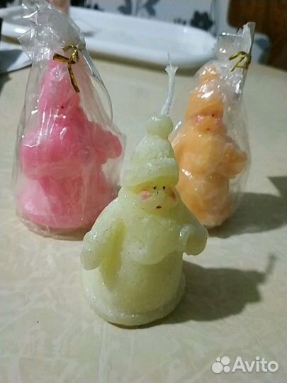 Свечи, новогодние подарки