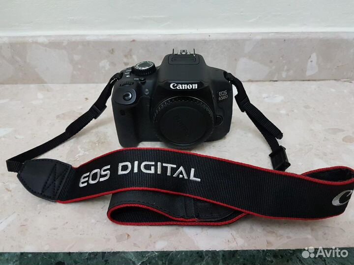 Canon EOS 650D body