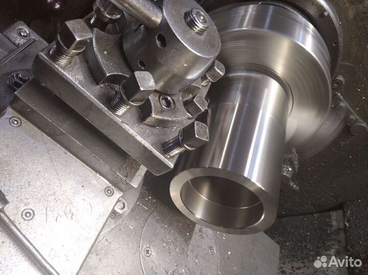 Токарные работы по металлу