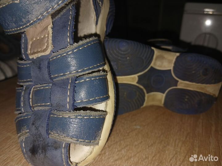 Сандалии детские для мальчиков 19,20 размер