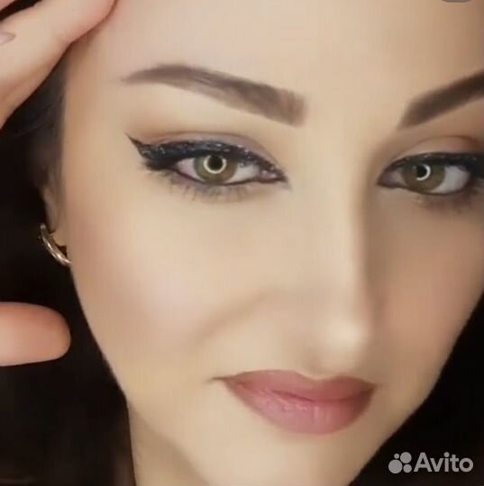 Макияж и прическа