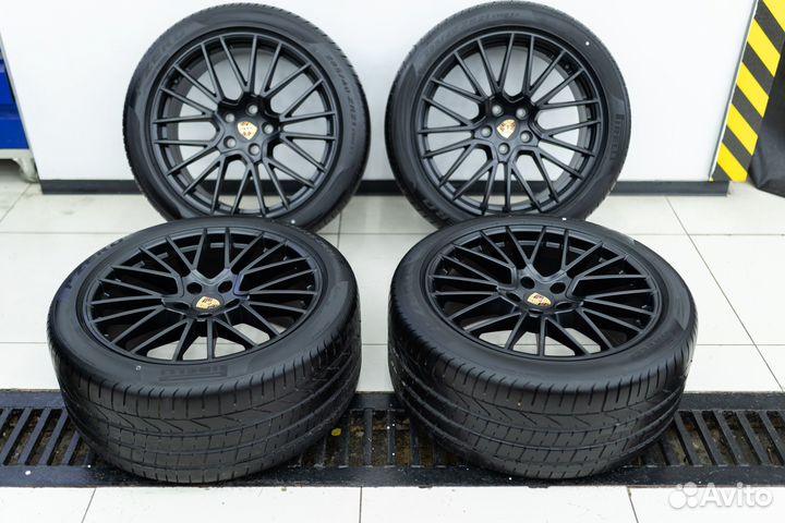 Комплект колёс R21 Spyder RS Porsche Cayenne