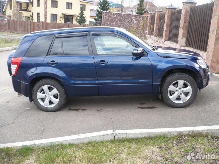 Suzuki Grand Vitara 2.4 AT, 2011, 167 343 км