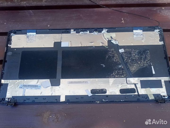 Крышка от ноута