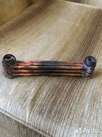 Масленный радиатор двигателя