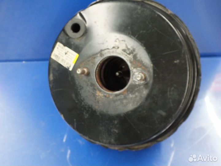 Усилитель тормозов вакуумный Toyota Avensis (T250)