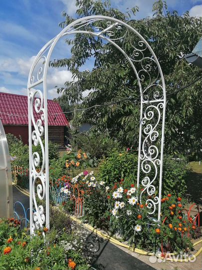 Арка садовая