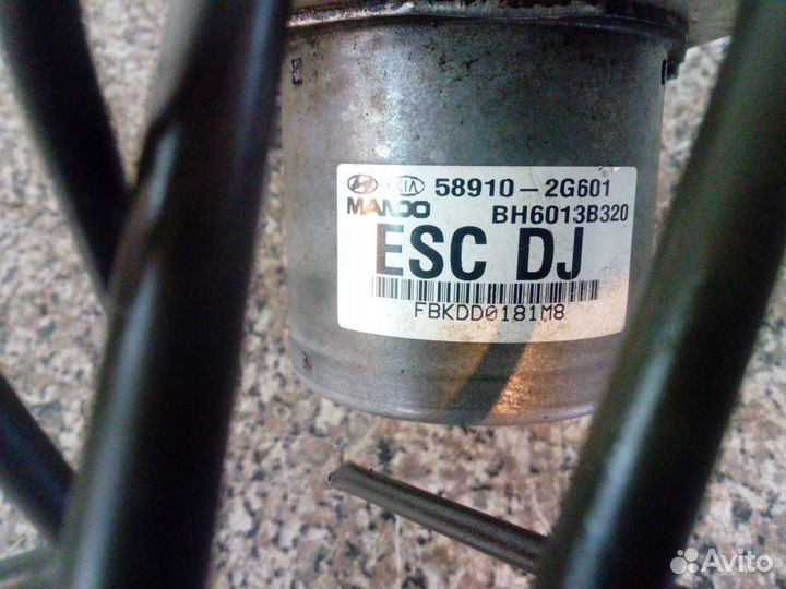 Блок ABS (насос) Киа Маджентис Kia Magentis 2010г