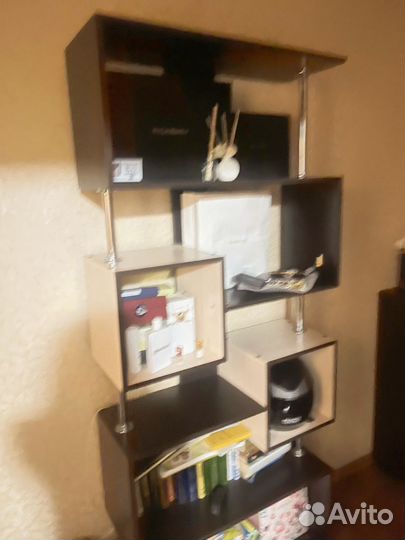 Стеллаж, полочки стильнное решение в интерьере