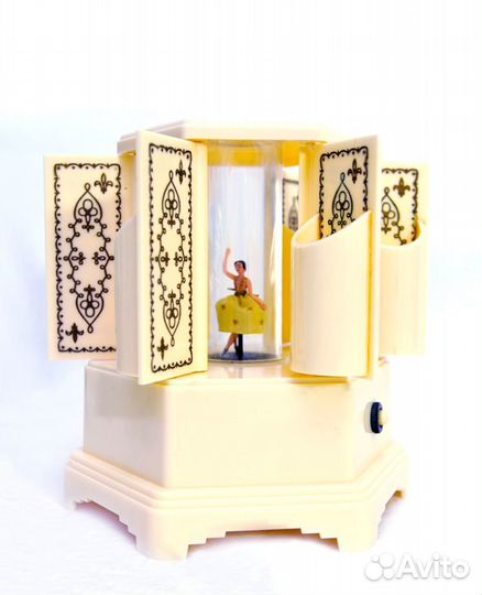 Музыкальная Карусель Шкатулка с Балериной Англия