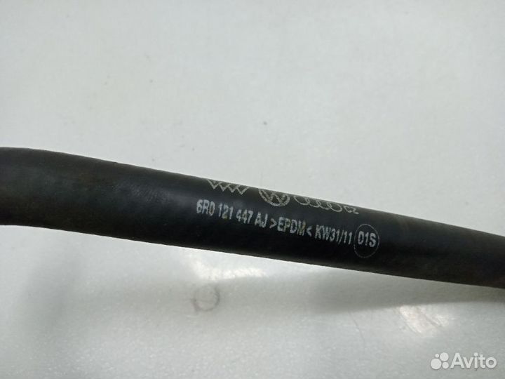 Патрубок охлаждения skoda fabia 2