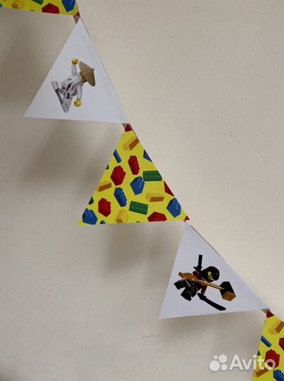 Украшения на праздник в стиле Lego