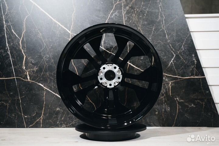 Кованные диски R22 Audi TT RS