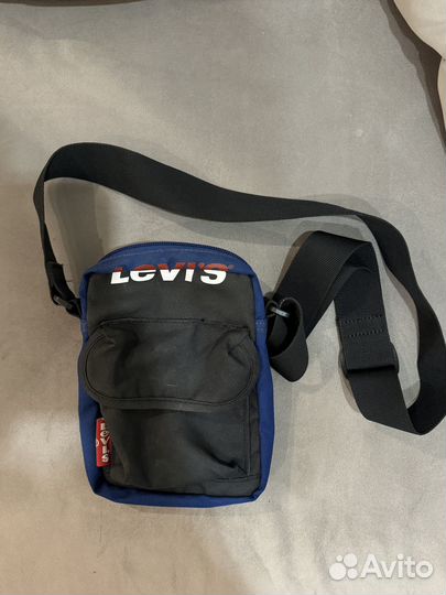 Сумка на плечо levis