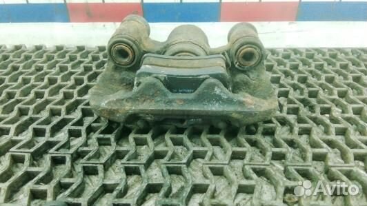 Суппорт тормозной задний левый toyota RAV 4 ZCA2