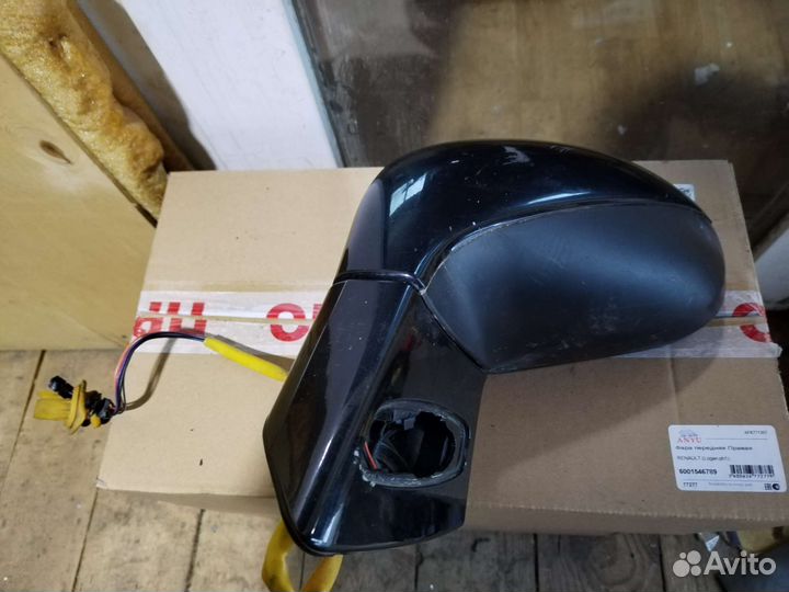 Зеркало переднее левое Peugeot 308