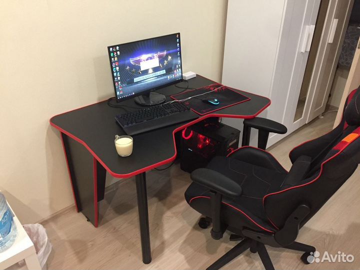 Компьютерный игровой стол Game / Геймерский стол