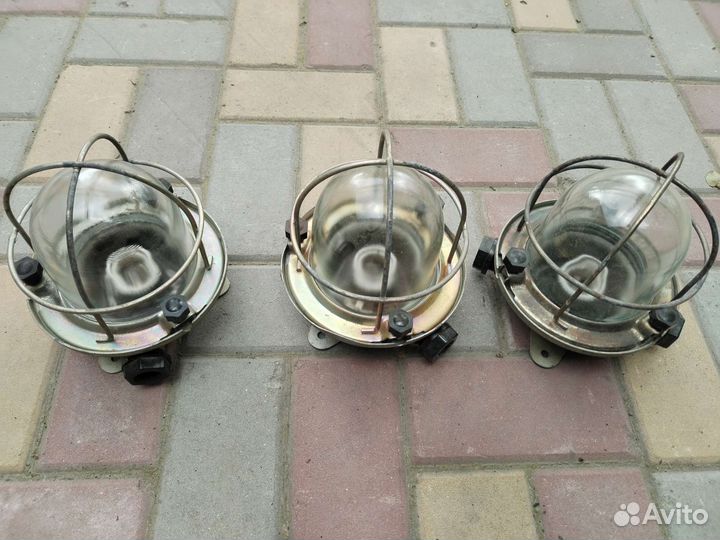 Светильники судовые