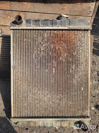 Продам радиатор охлаждения баф феникс, 1044е2