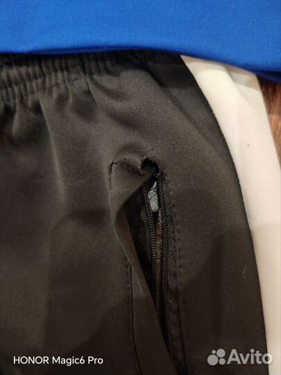 Спортивный костюм