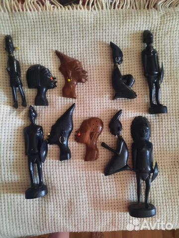 Фигурки из дерева