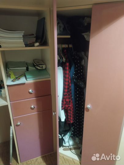 Кровать чердак со столом бу