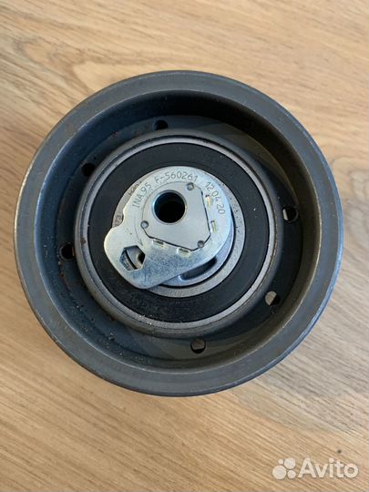 Ролик натяжной ремня грм ауди А3,ауди А4