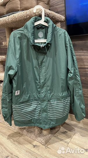 Куртка зеленая pull bear