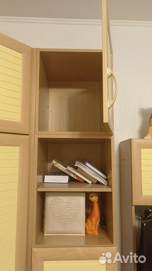 Угловой шкаф