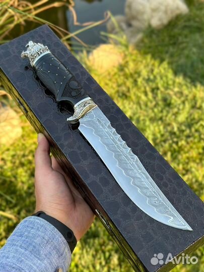 Нож хищник из дамасской стали