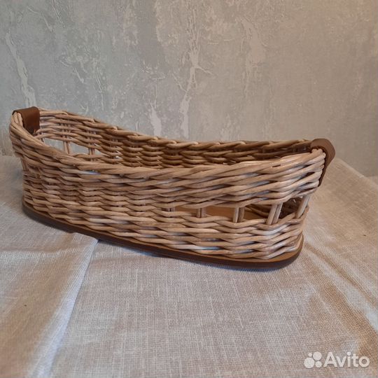 Корзинка сухарница из бумажной лозы