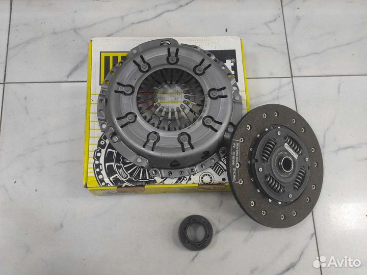 Комплект сцепления на audi A6 LUK