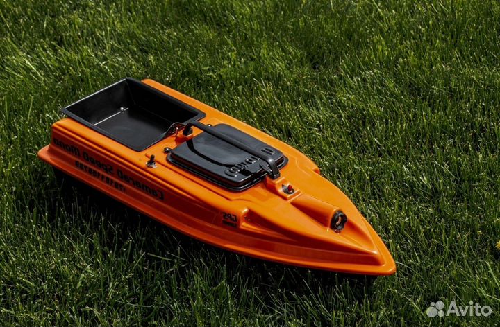 Прикормочный карповый кораблик CamaraD Mono