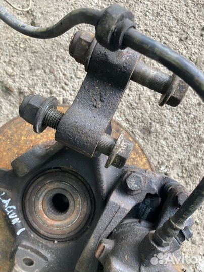 Ступица цапфа Рено laguna 1 перед