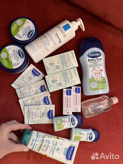 Пакет детской уходовой косметики (mustela,bubchen)