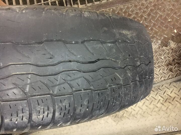 Bridgestone Dueler H/T 225/70 R17