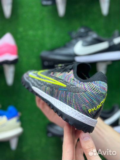 Сороконожки Nike Phantom GX