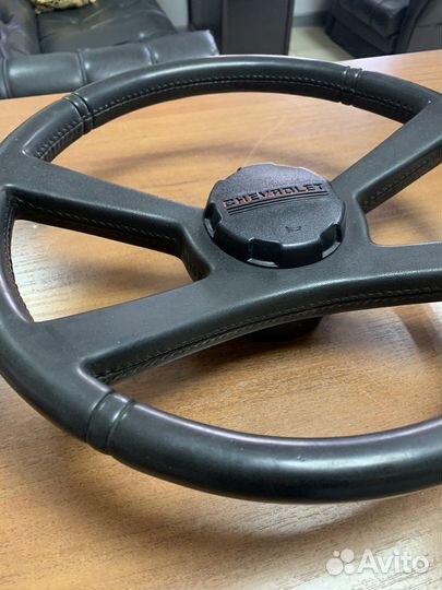 Рулевое колесо chevrolet blazer GMC 17985518